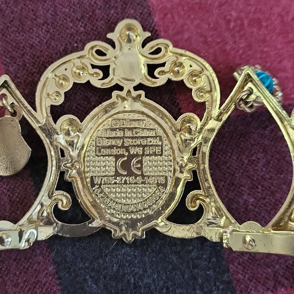 Tiara - Picture 3 of 3